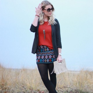 Holiday Outfit Inpiration #1: Sequined Skirt & Blazer
